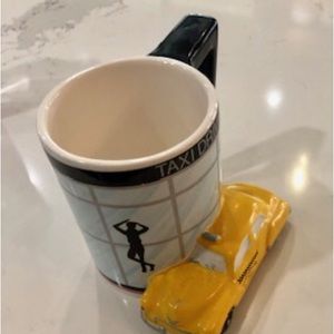 NWT vintage very rare 1988 taxi mug